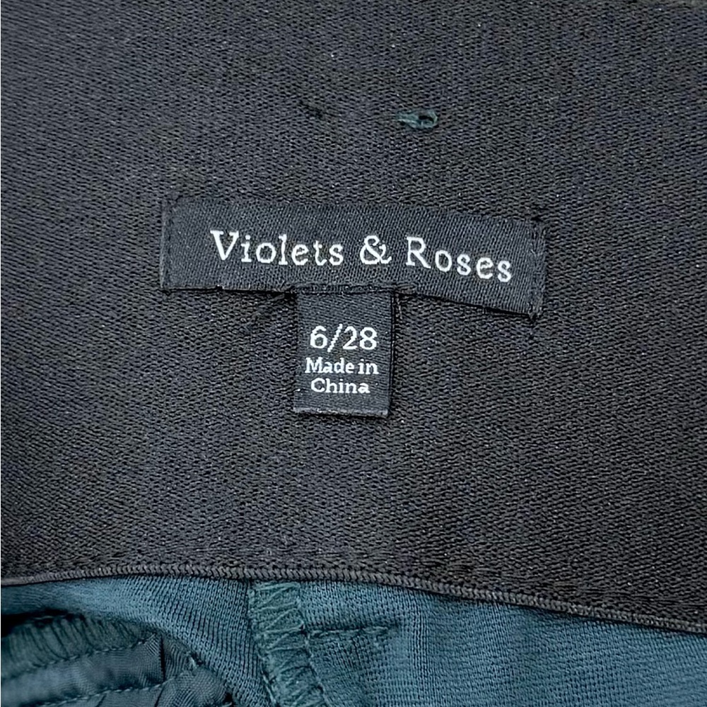 Violets & Roses Green Slim Fit Belted Pants – Size 6/28 - Picture 5 of 9